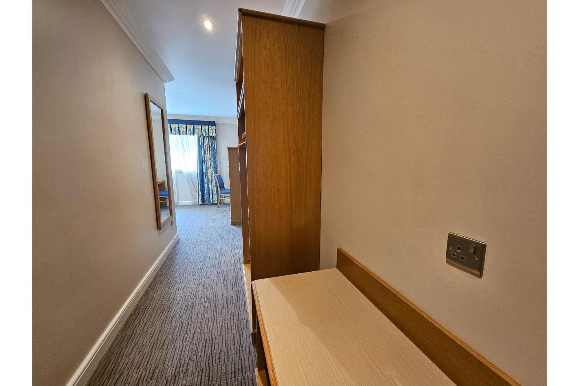 Oyo Blaby Westfield Hotel Лестер Экстерьер фото