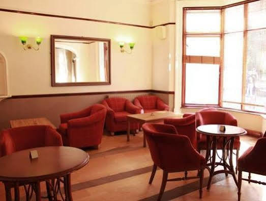 Oyo Blaby Westfield Hotel Лестер Экстерьер фото